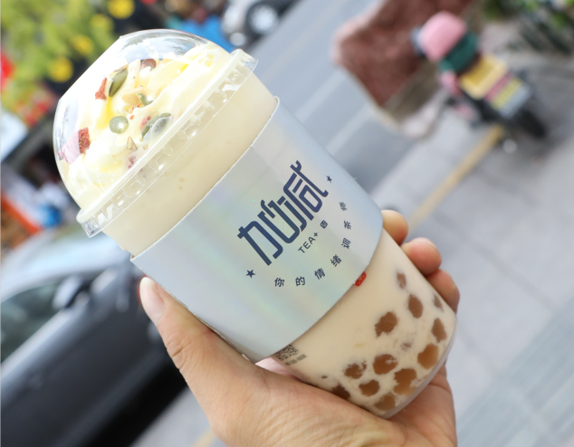 球盟会茶饮：选择奶茶加盟品牌可以考虑从三个方面入手